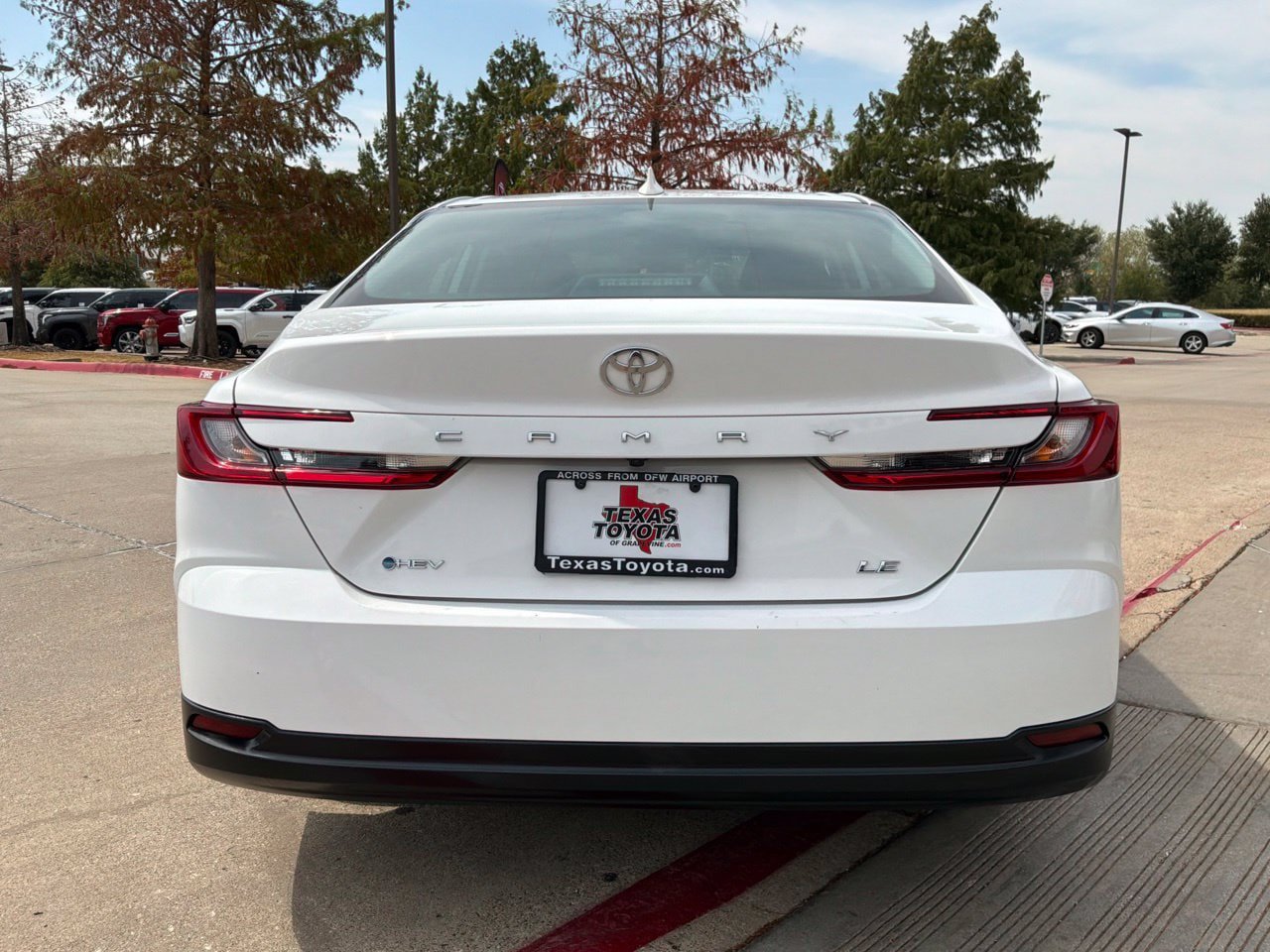 Used 2026 Toyota Camry LE FWD image 7