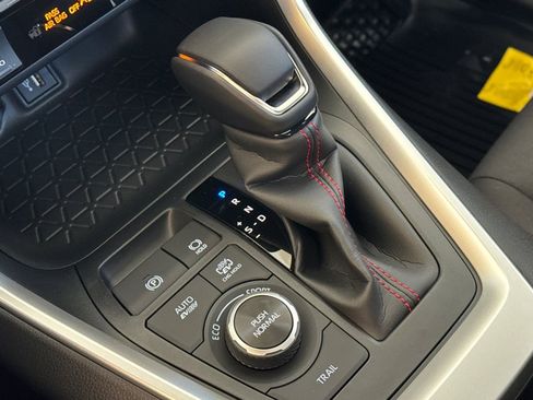 New 2025 Toyota RAV4 SE image 20