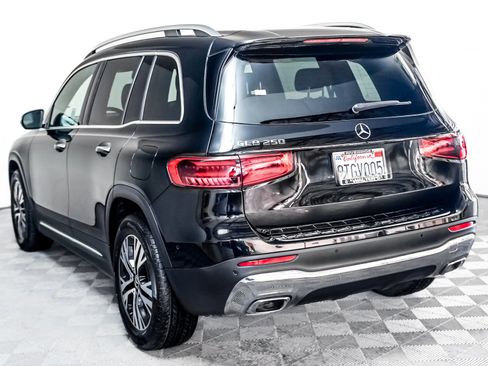 Certified 2025 Mercedes-Benz GLB 250 image 2