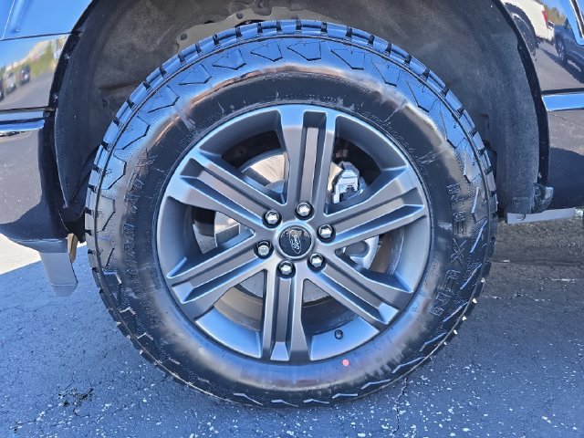 Used 2022 Ford F150 Lariat w/ Equipment Group 502A High AWD/4WD image 9
