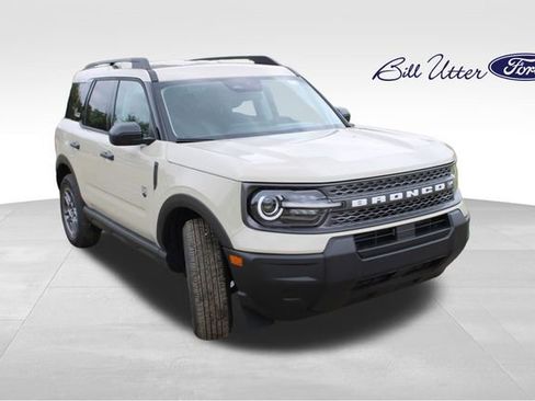 New 2025 Ford Bronco Sport Big Bend w/ Convenience Package image 2
