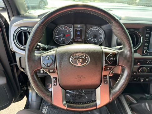 Used 2023 Toyota Tacoma TRD Pro AWD/4WD image 17