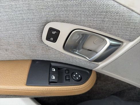 Used 2015 BMW i3 image 19