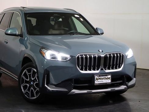 Used 2025 BMW X1 xDrive28i w/ Technology Package image 6