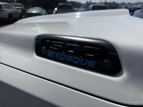 Used 2025 RAM 1500 Big Horn RWD image 17