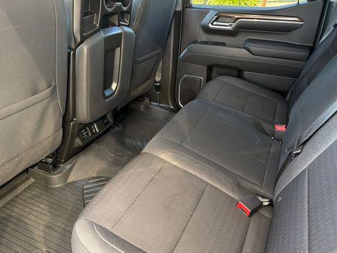 Used 2024 Chevrolet Silverado 1500 RST AWD/4WD image 15