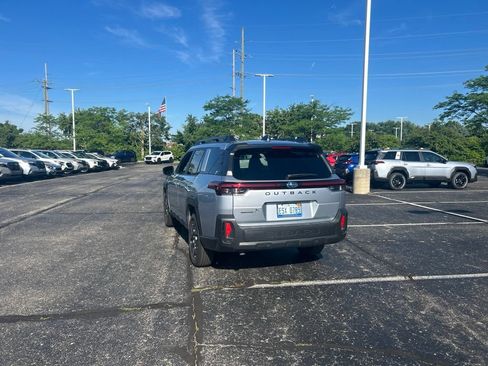Certified 2026 Subaru Outback Premium AWD/4WD image 3