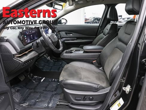 Used 2023 Nissan Ariya FWD image 13