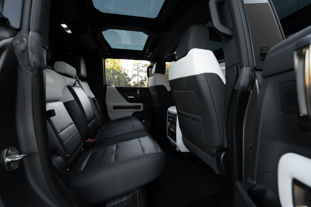 Used 2022 GMC Hummer EV Edition 1 w/ LPO, Illumination Package AWD/4WD image 39