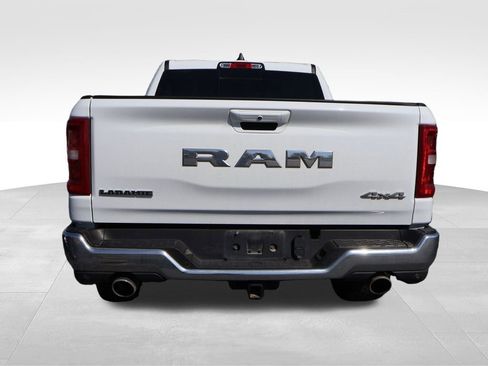 Used 2025 RAM 1500 Laramie image 10
