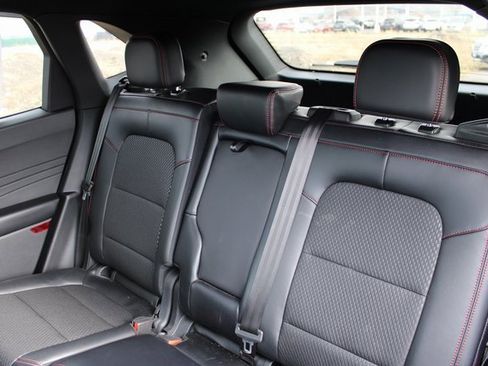 Used 2024 Ford Escape ST-Line Select w/ Tech Pack #1 image 17