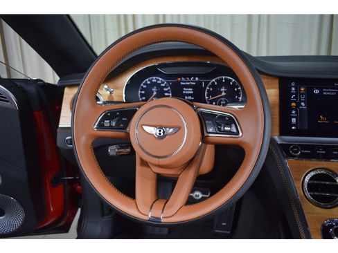 Certified 2023 Bentley Continental GT V8 AWD/4WD image 28