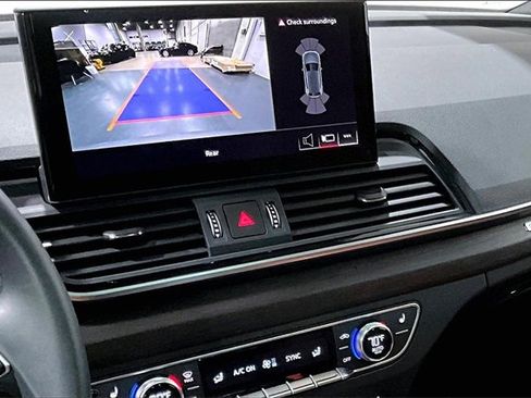 Used 2022 Audi Q5 2.0T Premium image 6