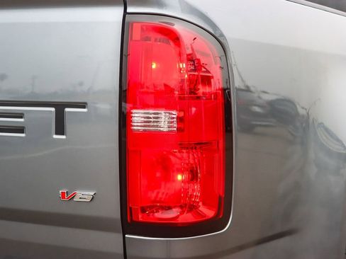 Used 2021 Chevrolet Colorado LT w/ Safety Package image 8