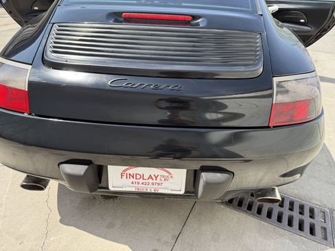 Used 2000 Porsche 911 Carrera 4 image 29