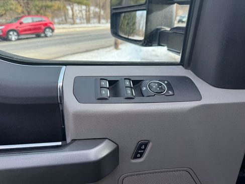 Used 2017 Ford F250 XLT w/ XLT Value Package image 22