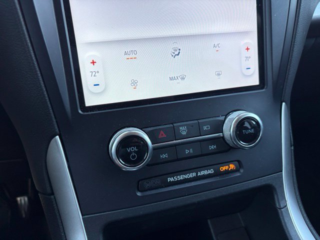 Certified 2024 Ford Edge SE w/ Black Appearance Package AWD/4WD image 29