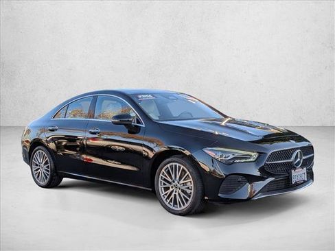 Certified 2025 Mercedes-Benz CLA 250 image 3