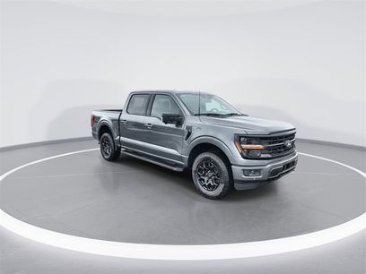 New 2025 Ford F150 XLT w/ Equipment Group 302A MID