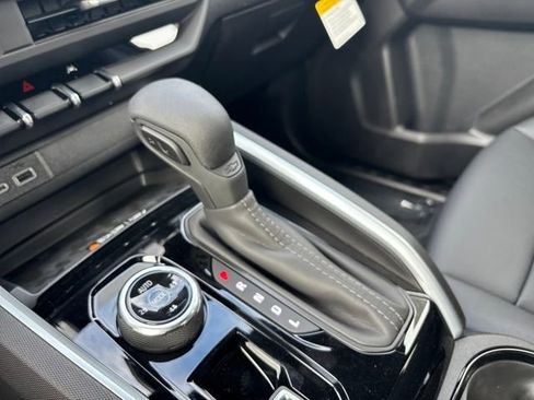 New 2026 Chevrolet Colorado Trail Boss AWD/4WD image 22
