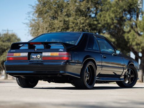 Used 1993 Ford Mustang Cobra image 11