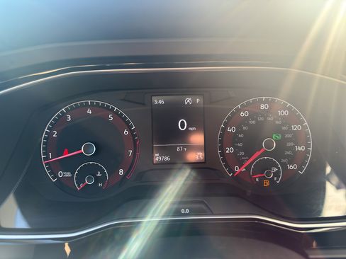 Used 2019 Volkswagen Jetta S image 9