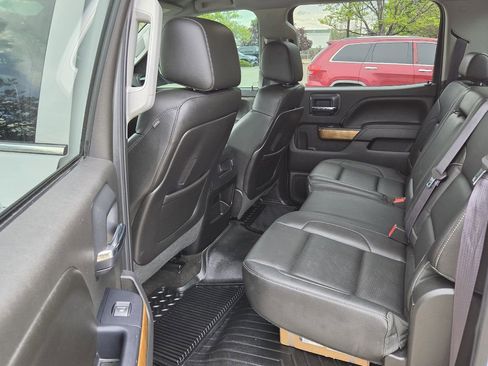 Used 2015 Chevrolet Silverado 1500 LTZ AWD/4WD image 18