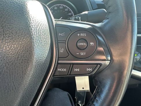 Used 2024 Toyota Camry SE FWD image 21