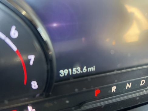 Used 2021 Lincoln Corsair FWD w/ Premium Package image 6