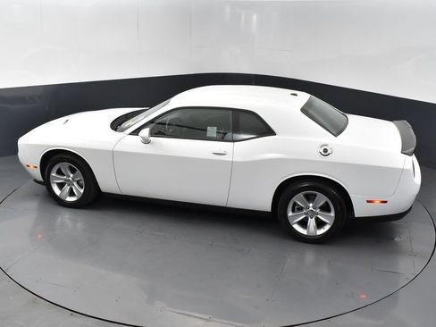 Used 2023 Dodge Challenger SXT image 42