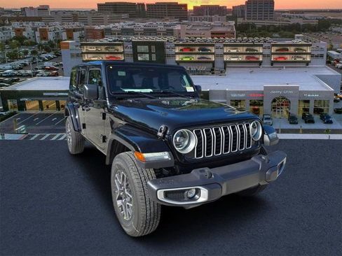 New 2025 Jeep Wrangler Unlimited Sahara w/ Safety Group AWD/4WD image 1
