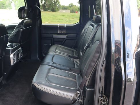 Used 2016 Ford F150 Platinum w/ Technology Package AWD/4WD image 20