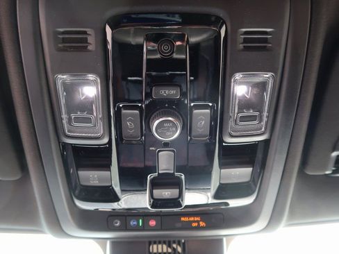 New 2026 GMC Yukon Denali w/ Sun & Power Step Package image 18