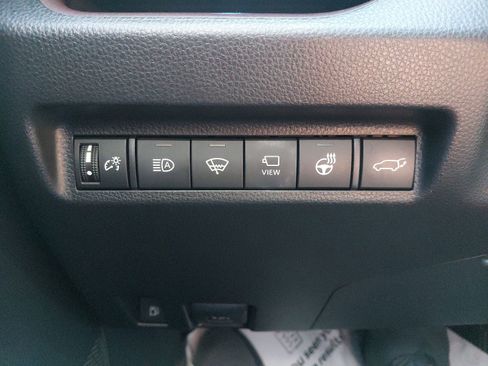 Certified 2020 Toyota RAV4 Limited AWD/4WD image 36