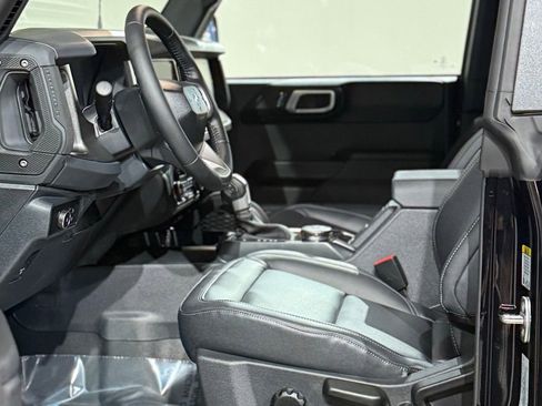 New 2026 Ford Bronco Badlands image 41
