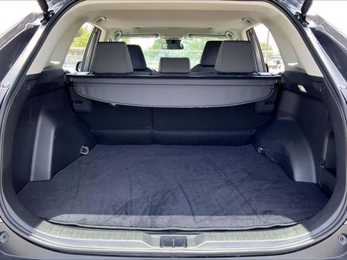 Used 2025 Toyota RAV4 XLE w/ Convenience Package FWD image 34
