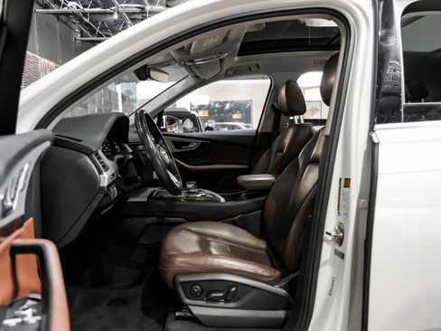 Used 2019 Audi Q7 2.0T Premium Plus w/ Premium Plus Package AWD/4WD image 4