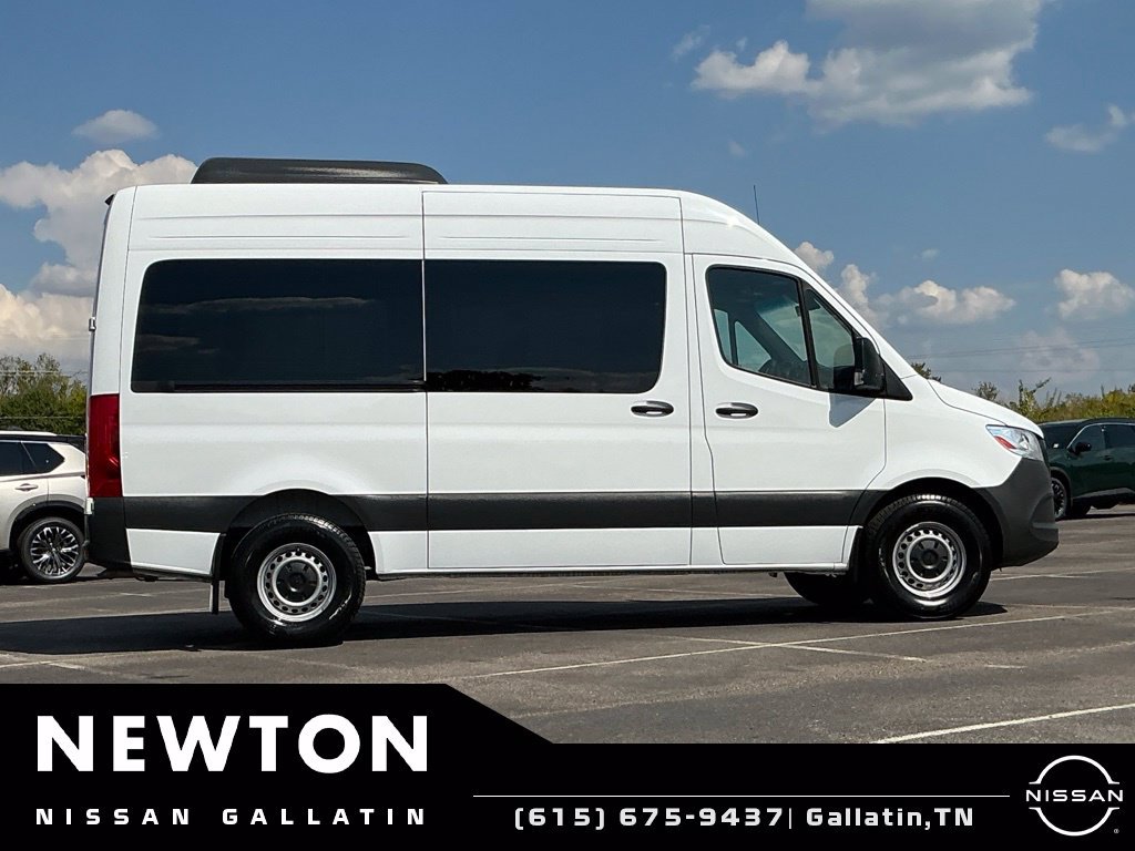 Used 2024 Mercedes-Benz Sprinter 2500 image 4