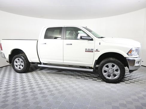 Used 2016 RAM 2500 Laramie w/ Convenience Group image 9
