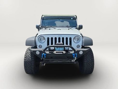 Used 2018 Jeep Wrangler Unlimited Sport S AWD/4WD image 4