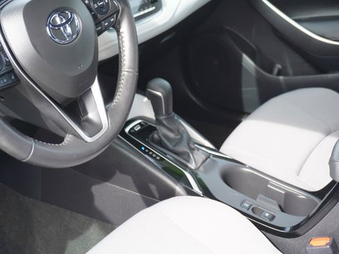 Used 2024 Toyota Corolla SE image 19