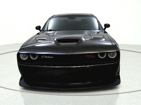 Used 2022 Dodge Challenger R/T Scat Pack RWD image 2