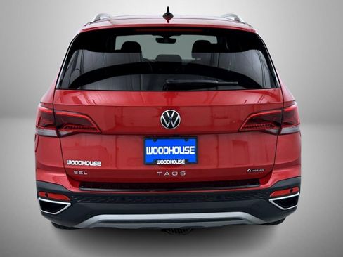 Used 2024 Volkswagen Taos SEL AWD/4WD image 6