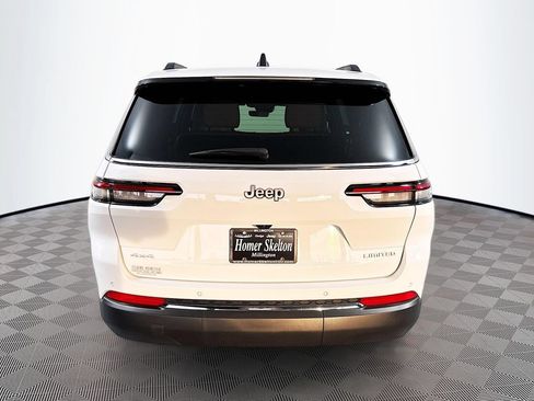 Used 2025 Jeep Grand Cherokee L Limited AWD/4WD image 6