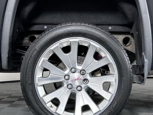 Used 2017 GMC Sierra 1500 SLT w/ SLT Preferred Package image 11