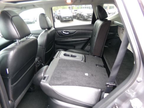 Used 2016 Nissan Rogue SL w/ SL Premium Package AWD/4WD image 36