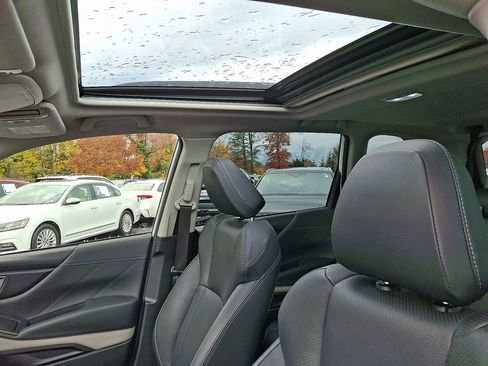 Used 2022 Subaru Forester Limited image 14