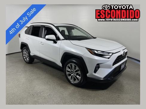 Used 2023 Toyota RAV4 XLE Premium FWD image 1
