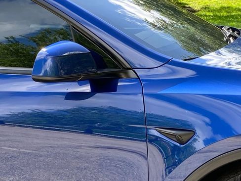 Used 2026 Tesla Model Y Long Range image 13