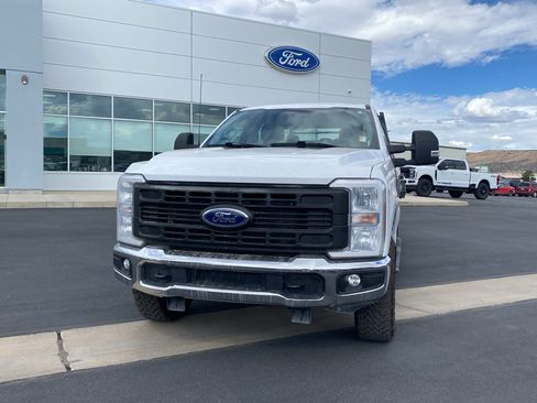 Used 2024 Ford F250 XL w/ FX4 Off-Road Package AWD/4WD image 13